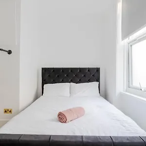 Tower Apartment's London